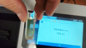 液体色度仪测量溶液的铂钴指数演示