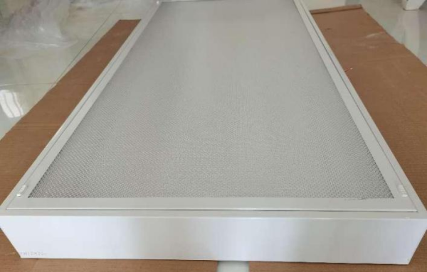 图 2 明装灯盘CC120-56-4TL(M)